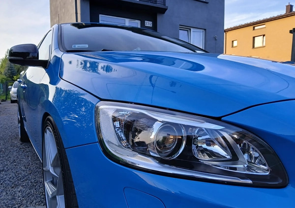 Volvo S60 cena 119000 przebieg: 132000, rok produkcji 2017 z Zawiercie małe 172